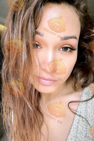 Luciana photo 12, european, curvy, brunette, 170 cm, 74 kg, Small bust, Hong Kong