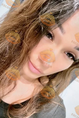 Luciana photo 15, european, curvy, brunette, 170 cm, 74 kg, Small bust, Hong Kong