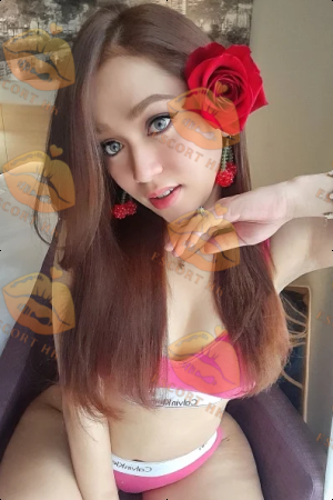 Chloe photo 12, asian, average, blonde hair, 164 cm, 56 kg, Medium bust, Hong Kong