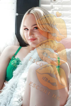 Dani photo 2, european, curvy, blonde hair, 174 cm, 81 kg, Medium bust, Hong Kong