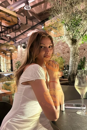 Nadezhda photo 6, slavic, average, brunette, 178 cm, 64 kg, Medium bust, Hong Kong