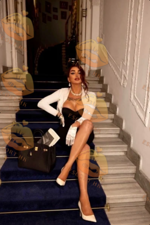 Nala photo 23, asian, athletic, red hair, 170 cm, 70 kg, Large bust, Hong Kong