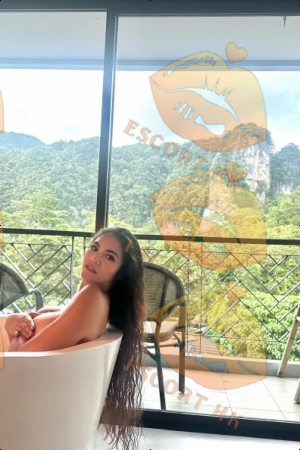 Claire photo 11, asian, average, black hair, 164 cm, 58 kg, Medium bust, Hong Kong
