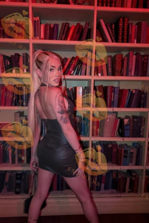 Benz photo 11, european, petite, blonde hair, 158 cm, 54 kg, Medium bust, Hong Kong