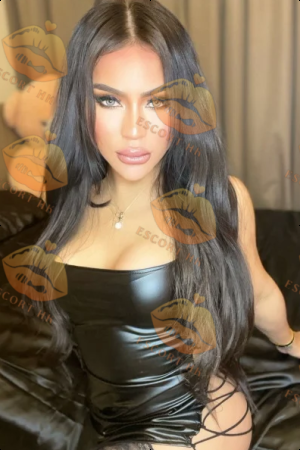 Olivia photo 13, european, petite, black hair, 158 cm, 58 kg, Medium bust, Hong Kong