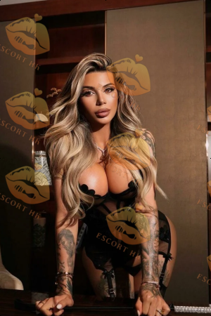 Yuki photo 39, latina, slim, blonde hair, 168 cm, 53 kg, Large bust, Hong Kong