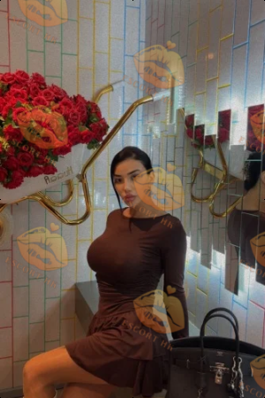 Hailey photo 1, latina, curvy, black hair, 167 cm, 74 kg, Large bust, Hong Kong