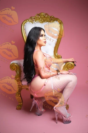 Grace photo 26, latina, curvy, black hair, 158 cm, 63 kg, Large bust, Hong Kong