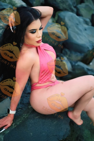Grace photo 28, latina, curvy, black hair, 158 cm, 63 kg, Large bust, Hong Kong