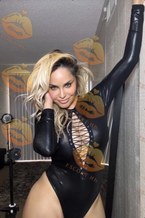 Anastasia photo 14, european, curvy, blonde hair, 155 cm, 63 kg, Large bust, Hong Kong