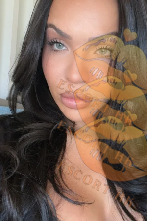 Mila photo 40, european, curvy, brunette, 158 cm, 70 kg, Medium bust, Hong Kong