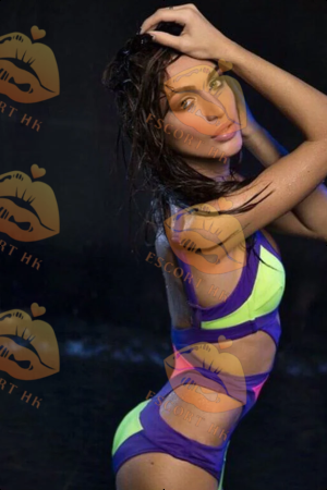 Whitney photo 1, slavic, average, brunette, 170 cm, 55 kg, Medium bust, Hong Kong
