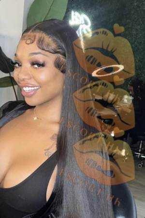 Adelaide photo 11, european, curvy, black hair, 176 cm, 93 kg, Large bust, Hong Kong