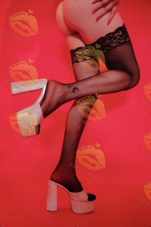 Bambi photo 5, european, average, blonde hair, 164 cm, 58 kg, Small bust, Hong Kong