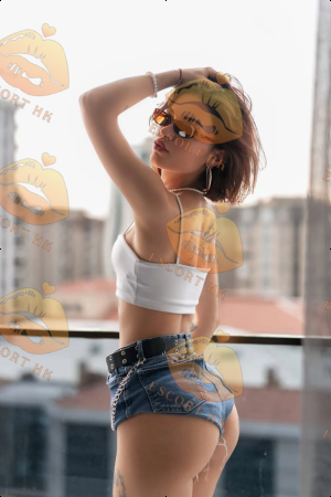 Dasha, Nan photo 1, european, slim, black hair, 180 cm, 57 kg, Large bust, Hong Kong