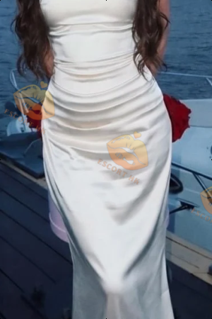Sofi photo 37, european, brunette, 174 cm, 68 kg, Medium bust, Hong Kong