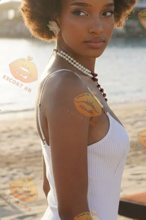 Anya photo 5, european, brunette, 173 cm, 56 kg, Small bust, Hong Kong