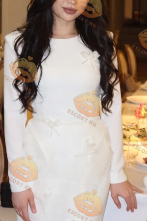 Elia photo 4, asian, black hair, 163 cm, 50 kg, Small bust, Hong Kong