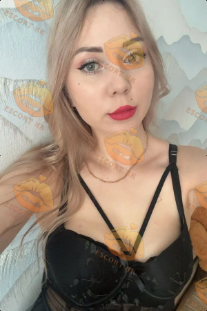 Lia photo 15, european, blonde hair, 167 cm, 57 kg, Medium bust, Hong Kong