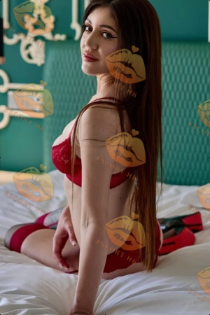 Lisa photo 18, european, brunette, 177 cm, 63 kg, Medium bust, Hong Kong