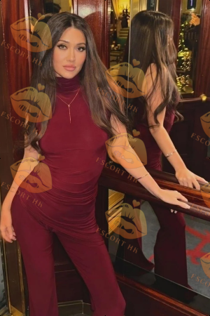Lisa photo 28, european, brunette, 177 cm, 63 kg, Medium bust, Hong Kong