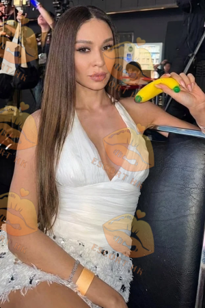 Ksenia photo 23, european, brunette, 165 cm, 45 kg, Small bust, Hong Kong