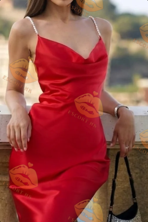 Ksenia photo 29, european, brunette, 165 cm, 45 kg, Small bust, Hong Kong