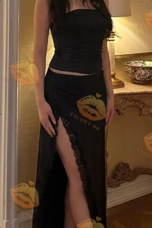 Alisa photo 23, asian, black hair, 174 cm, 50 kg, Small bust, Hong Kong